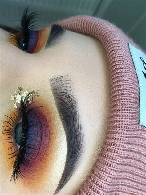 Pin By Adriana Mtz On Maquillaje♡ Fall Eye Makeup Eyeshadow Makeup Makeup