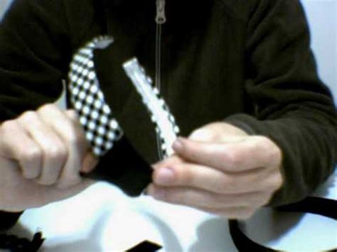 Sono realizzati nel atelier milanese della sephirot prouctions , la società che. cerchietto per capelli nero con passamaneria - YouTube