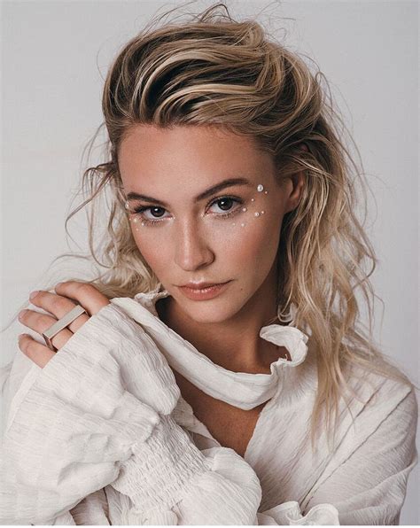 Bryana Holly Bio Age Height Wiki Instagram Biography