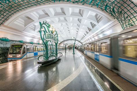 The Soaring Symbolism Of Moscows Subways Jstor Daily