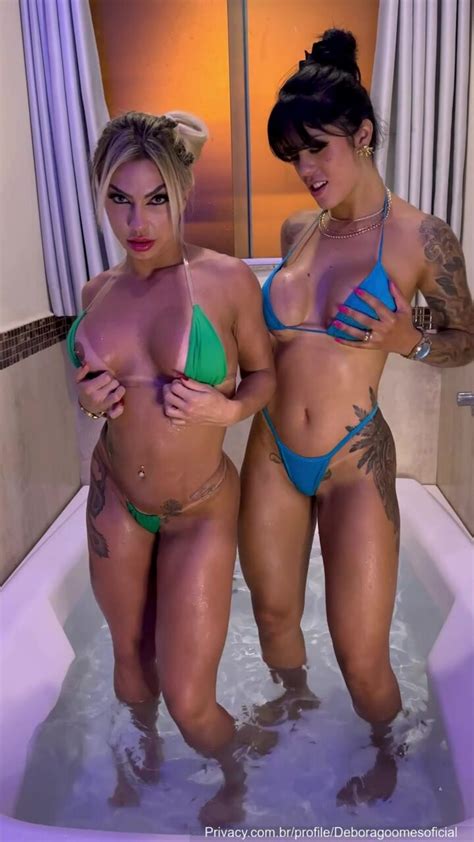 Débora Gomes Beating A Siririca With Her Friend In The Bathtub Cnn Amador