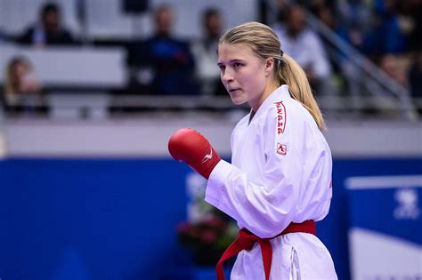 Svetlana Romashina Wins Sixth Olympic Gold Medal After Success In Women