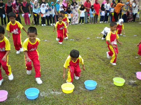 لين عينى Sukaneka Prasekolah Sempena Hari Keluarga Kg Batangan