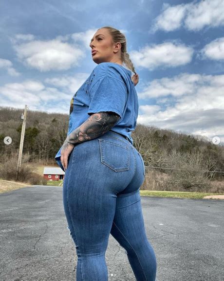 Miss Thick N Tatted Nude Onlyfans Leaks Photos Topfapgirls
