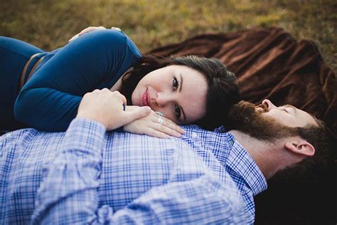 101 Couple Poses For Beautiful Pictures The Dating Divas Couple Posing Couples Engagement