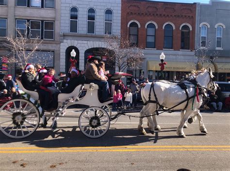 Go See Do Carriage Rides On Mass Street Prairie Moon Winter Fair