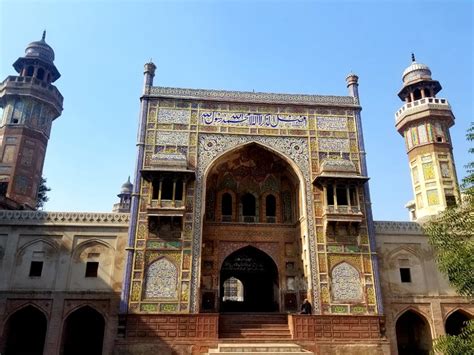 Masjid Wazir Khan Wazir Khan Mosque Lahore 2020 All You Need To