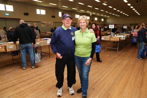 Wagga Rotary Book Fair Draws Big Crowds On Opening Day For Fundraiser