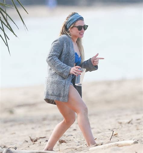 Hilary Duff Bikini Pictures Hawaii Popsugar Celebrity Photo