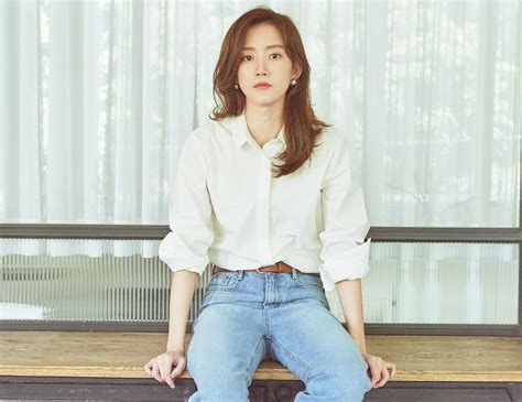 Herald Interview Shin Hyun Bin The Korean Actress Chameleon