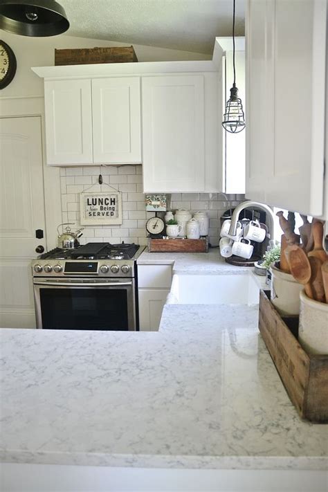 Unique white quartz countertop kitchen ideas with granite expo. 35 Quartz Kitchen Countertops Ideas With Pros And Cons ...