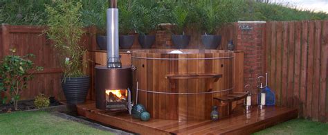 Cedar Hot Tubs Barrel Saunas And Hot Tub Installation Yorkshire Uk
