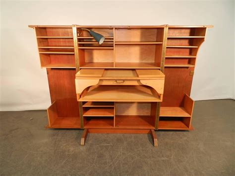 Lea the bedroom people &. 1950 Compact Home Office Desk in Mahogany and Blond Wood ...