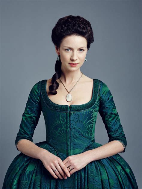 caitriona balfe as claire outlander season 2 portraits claire fraser jamie fraser jamie and