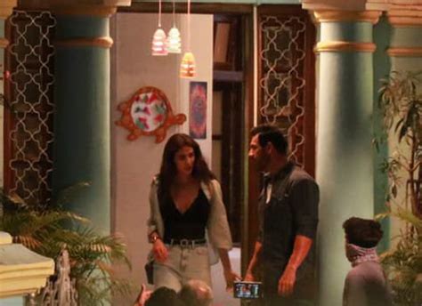 PICTURES Disha Patani And John Abraham Spotted Shooting For Ek Villain