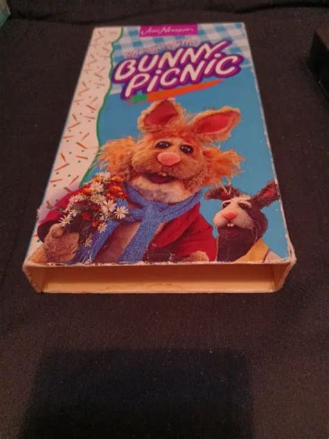 Muppets The Tale Of The Bunny Picnic Vhs 1997 Jim Henson Muppets