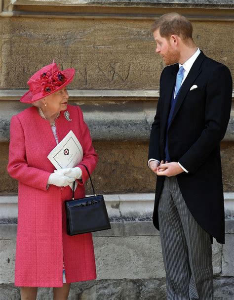 Queen Devastated Over ‘difficult Relationship With Prince Harry New