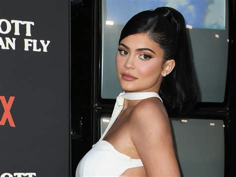 Kylie Jenner Sets Tiktok Record With ‘rise And Shine Video Life