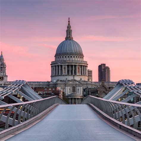 Visiting St Pauls Cathedral In London Trainline