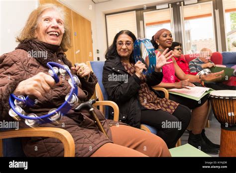 The Haynes Centre Is A Specialist Dementia Day Care Centre For Haringey Residents With Moderate