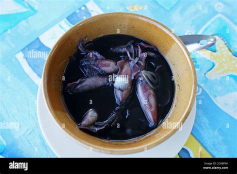 Squid Ink Soup Hi Res Stock Photography And Images Alamy