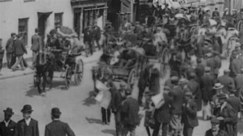 The life of emily davison: Watch Suffragette Derby of 1913 online - BFI Player