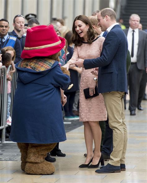 Literally Just 12 Photos Of Kate Middleton Dancing With Paddington Bear In 2022 Kate Middleton