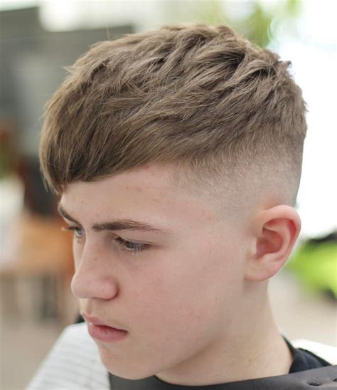27+ Short Haircuts For Men: Super Cool Styles For 2020
