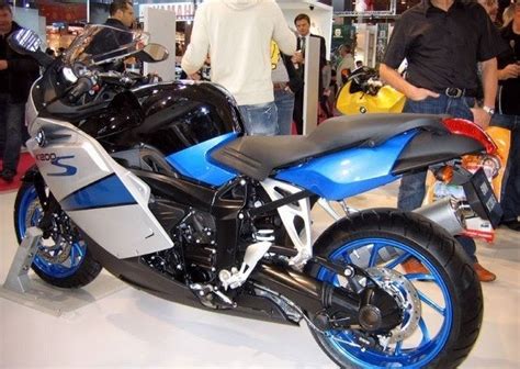 This top 10 list of best motorcycle brands might surprise you. AUTO SHOW: Top 5 Fastest Bikes in the World