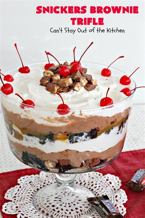 Easter is always such a fun holiday for kids! Snickers Brownie Trifle - Can't Stay Out of the Kitchen