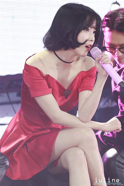 This Is Called Iu S Sexiest Performance Of All Time Koreaboo