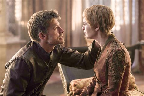 New Game Of Thrones Images Tease Blind Arya Stark Stoic Daenerys In