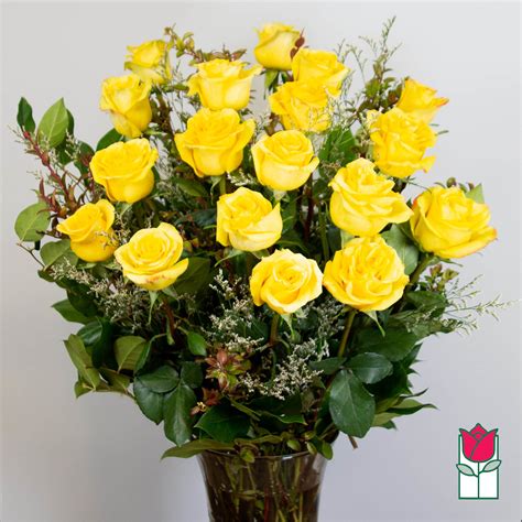 Beretanias 15 Dozen Extra Long Stem Yellow Rose Bouquet