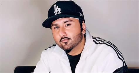 Yo Yo Honey Singh Lands In Legal Trouble Over His Obscene Song Court Orders Him To Submit Voice