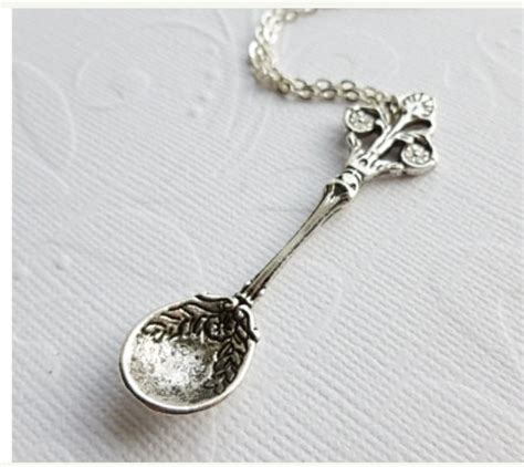 Silver Spoon Necklace Aqsa 1600 Silver Spoons Spoon Necklace Silver