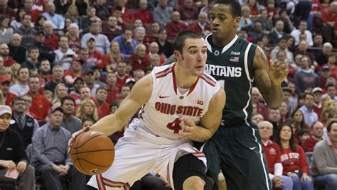 Slumping Michigan State Stumbles At Ohio State