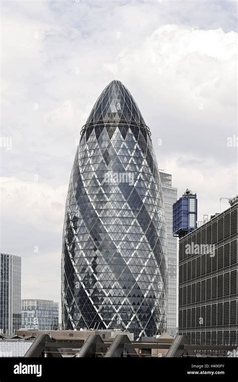 Swiss Re Tower By Architect Sir Norman Foster 30 St Mary Axe City Of
