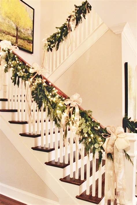 30 Ways To Decorate With Spectacular Christmas Garland