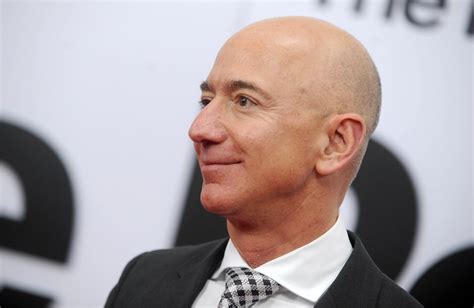 The Washington Post Isnt Afraid To Report On Owner Jeff Bezos Poynter