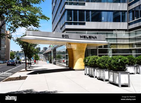 Modern Architecture Canopy Entrance Hi Res Stock Photography And Images