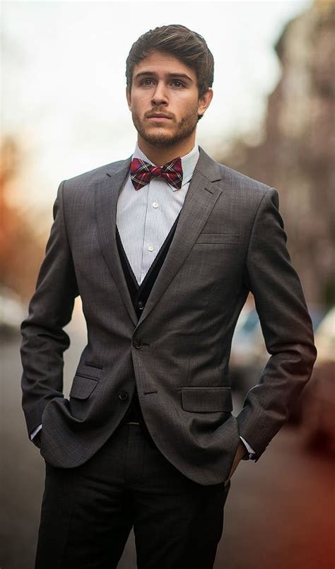 The Right Bow Tie Mens Fashion Wedding Suits Men Grey Mens Outfits