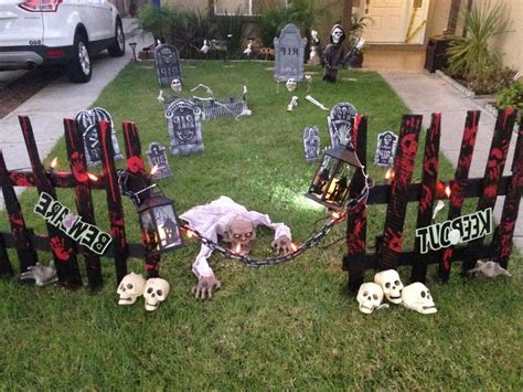 Scary Halloween Decorations Outdoor Diy Front Yards