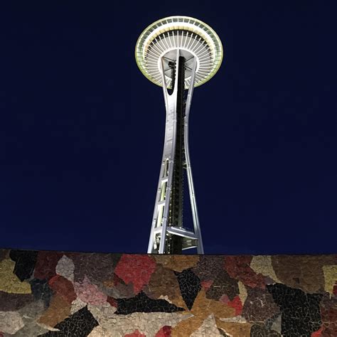 Atomicules Space Needle