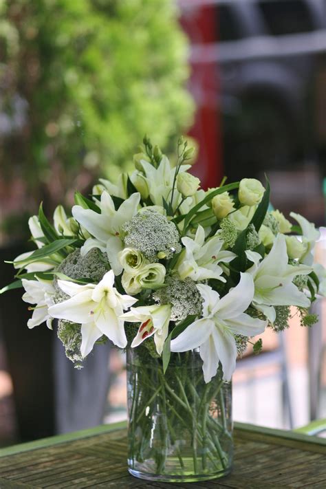 White Elegance By West Hollywood Florist