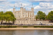 THE TOWER OF LONDON - WHAT TO SEE • Creative Travel Guide