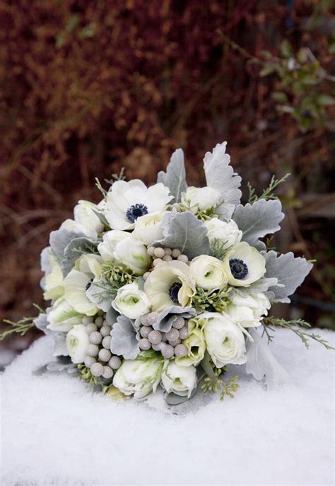 7 Beautiful Winter Wedding Bouquets Via At First Blush And Co Events
