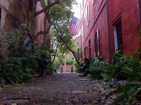 7 Cobblestone Streets In South Carolina Too Charming For Words