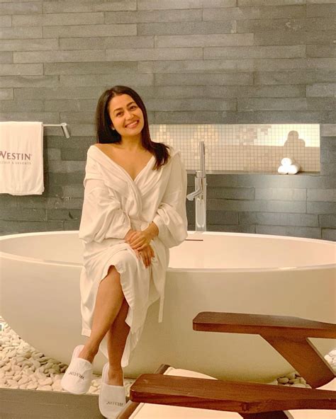 Neha Kakkar Shares Sexy Pictures In A Bathrobe See The Diva Look Drop Dead Gorgeous News18