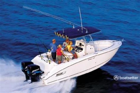 Rent A 2004 24 Ft Boston Whaler 240 Outrage In Nantucket Ma On Boatsetter