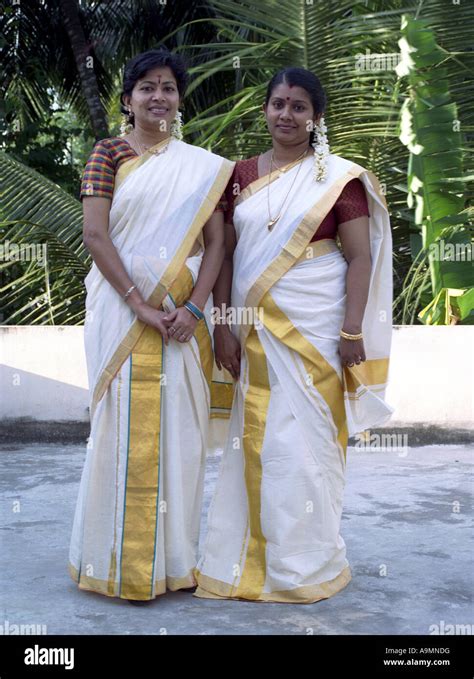 Women In Traditional Kerala Dress Stock Photo Alamy